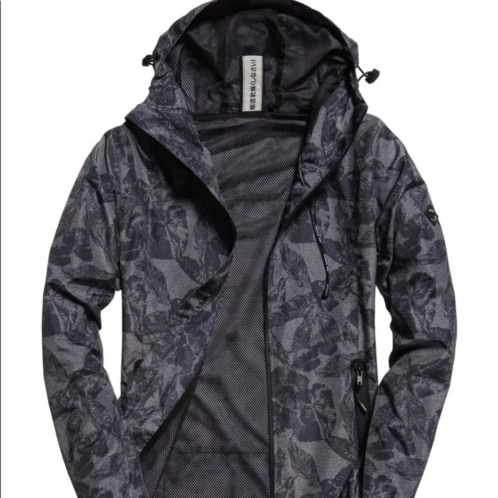RARE Superdry Storm Zip Cagoule SM black windbreaker jacket hood waterproof EUC